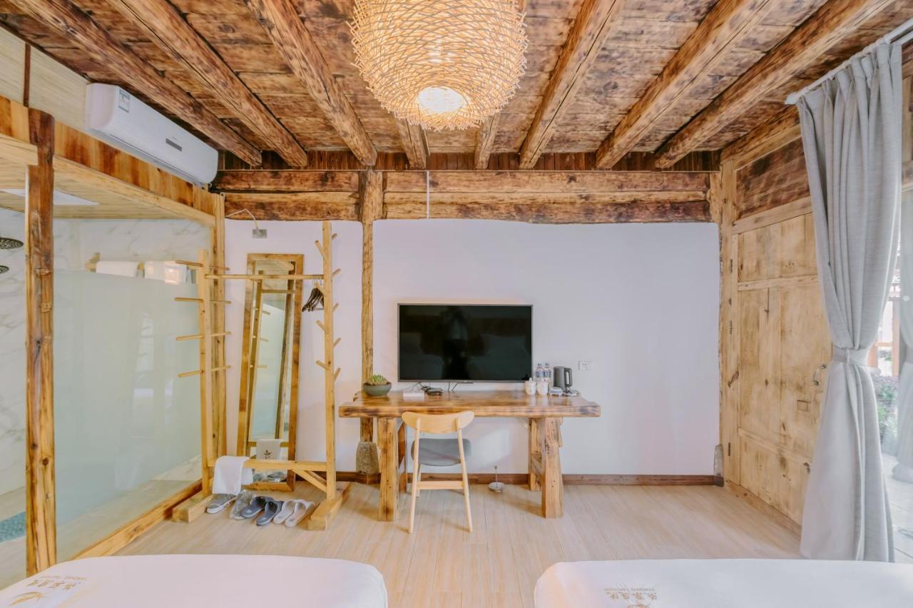 Swallow Nest Guesthouse Куньмин Экстерьер фото