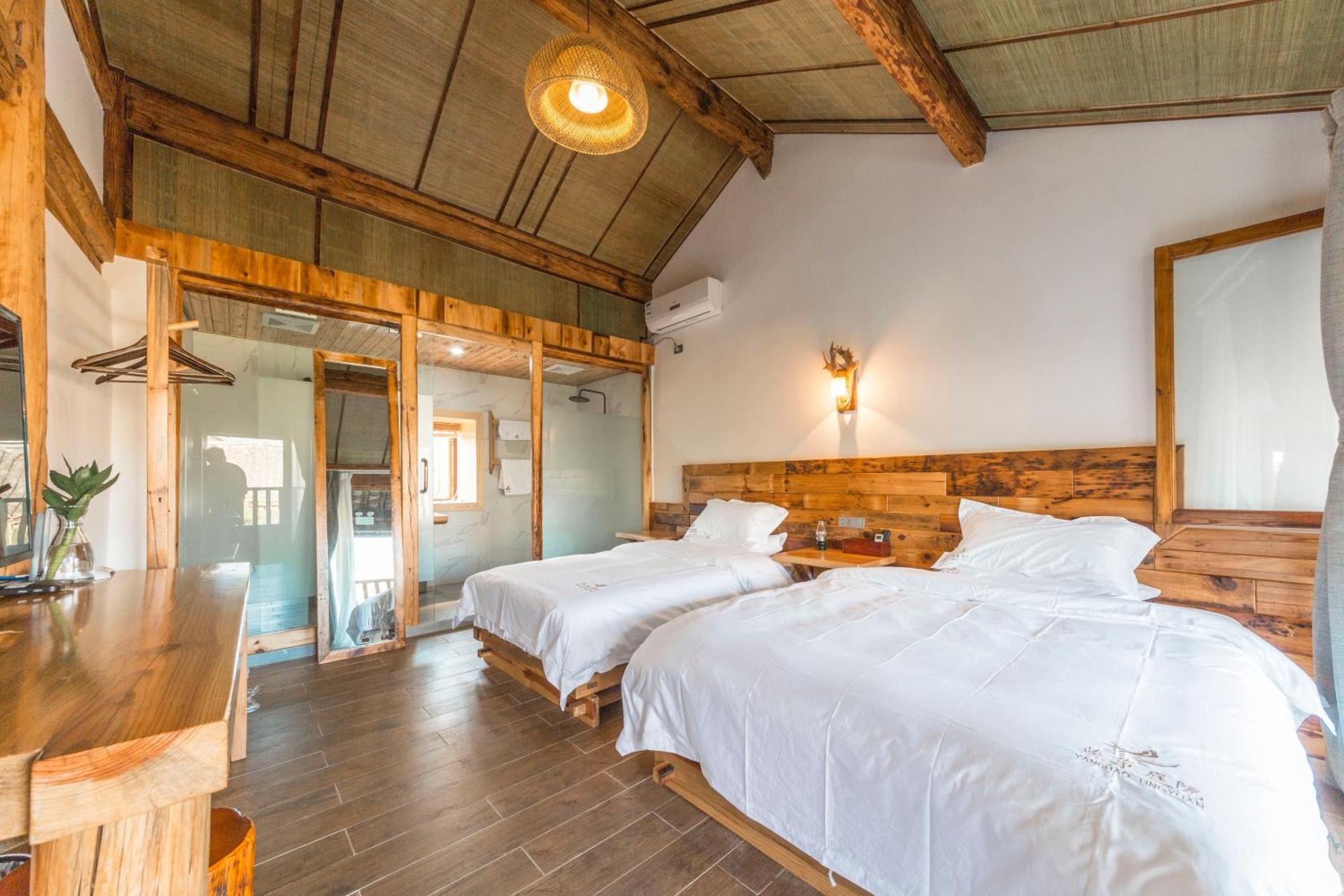 Swallow Nest Guesthouse Куньмин Экстерьер фото