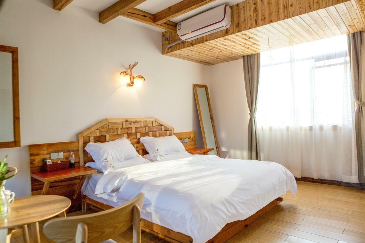 Swallow Nest Guesthouse Куньмин Экстерьер фото